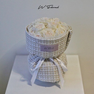 Chanel Pearl White Ohara Garden Rose Round Bouquet