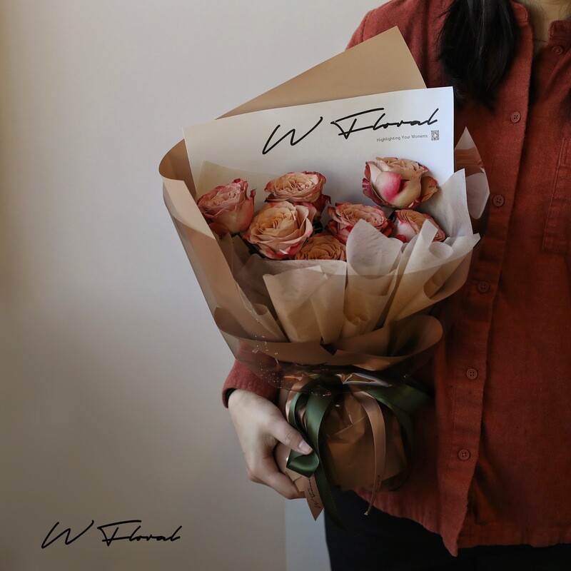Mini Cappuccino Rose Bouquet