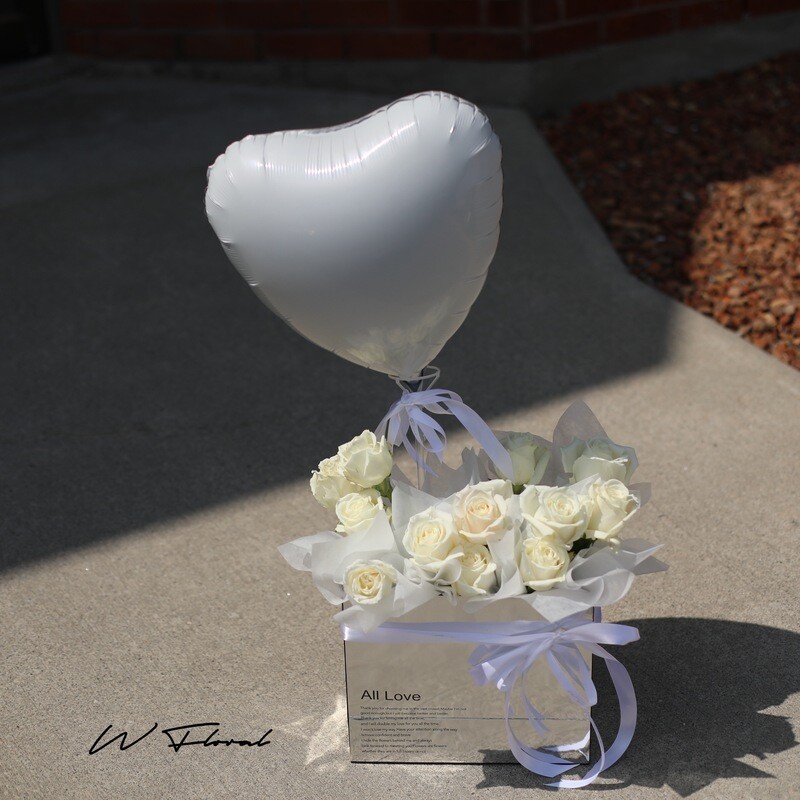 Whisper of Love White Rose