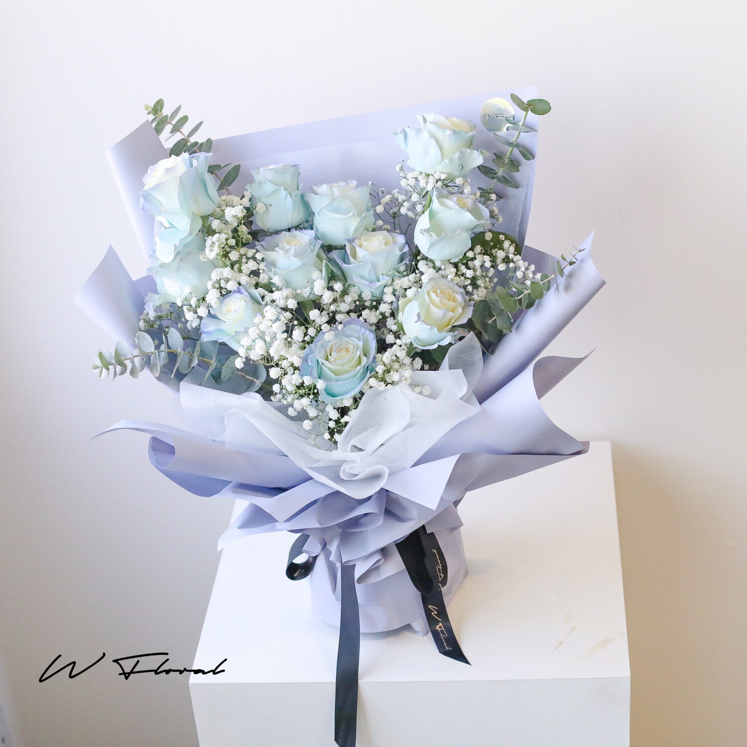 11 StellaLou Rose Bouquet *Available On Aug 29