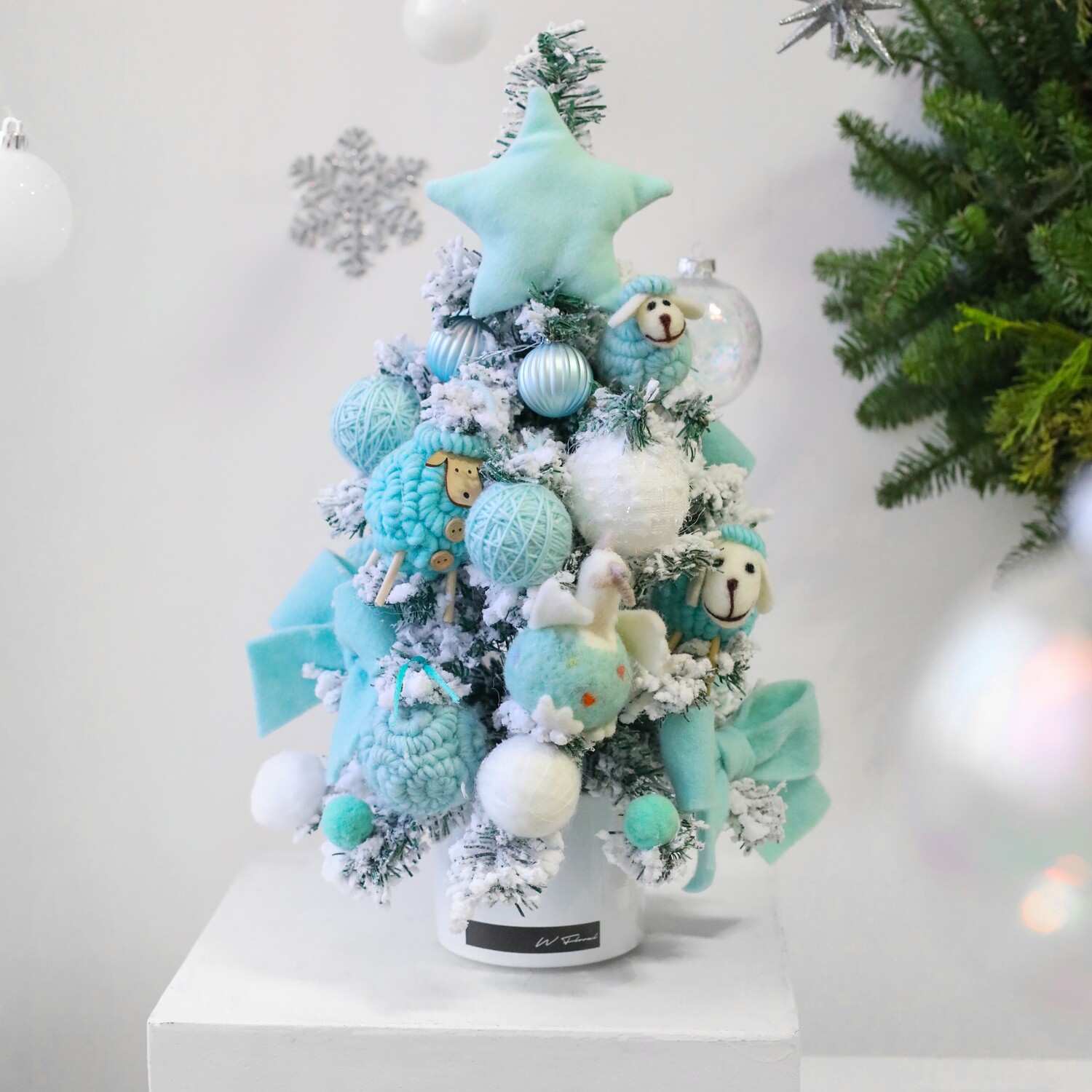 18 Inch Tiffany Frost Toy Tabletop Christmas Tree
