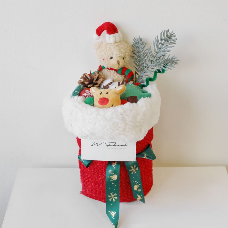 Plush Toy Christmas Bouquet - Teddy &amp; Reindeer