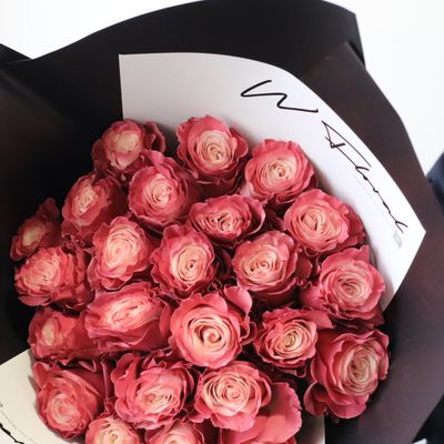 24/36 Signature Round Bouquet Red Wine Rose *Available On Aug 29