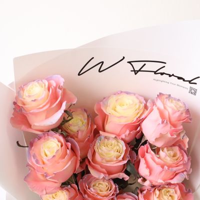 Aurora Rose Only Bouquet
