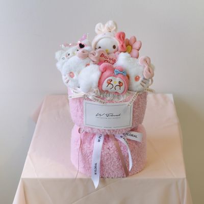 Plush Toy Bouquet –Sweet Princess Kitty - Large