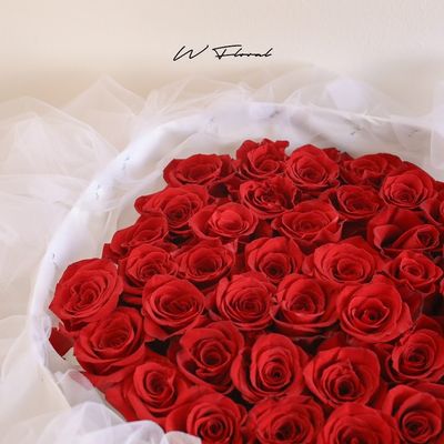 White Chiffon Red Roses