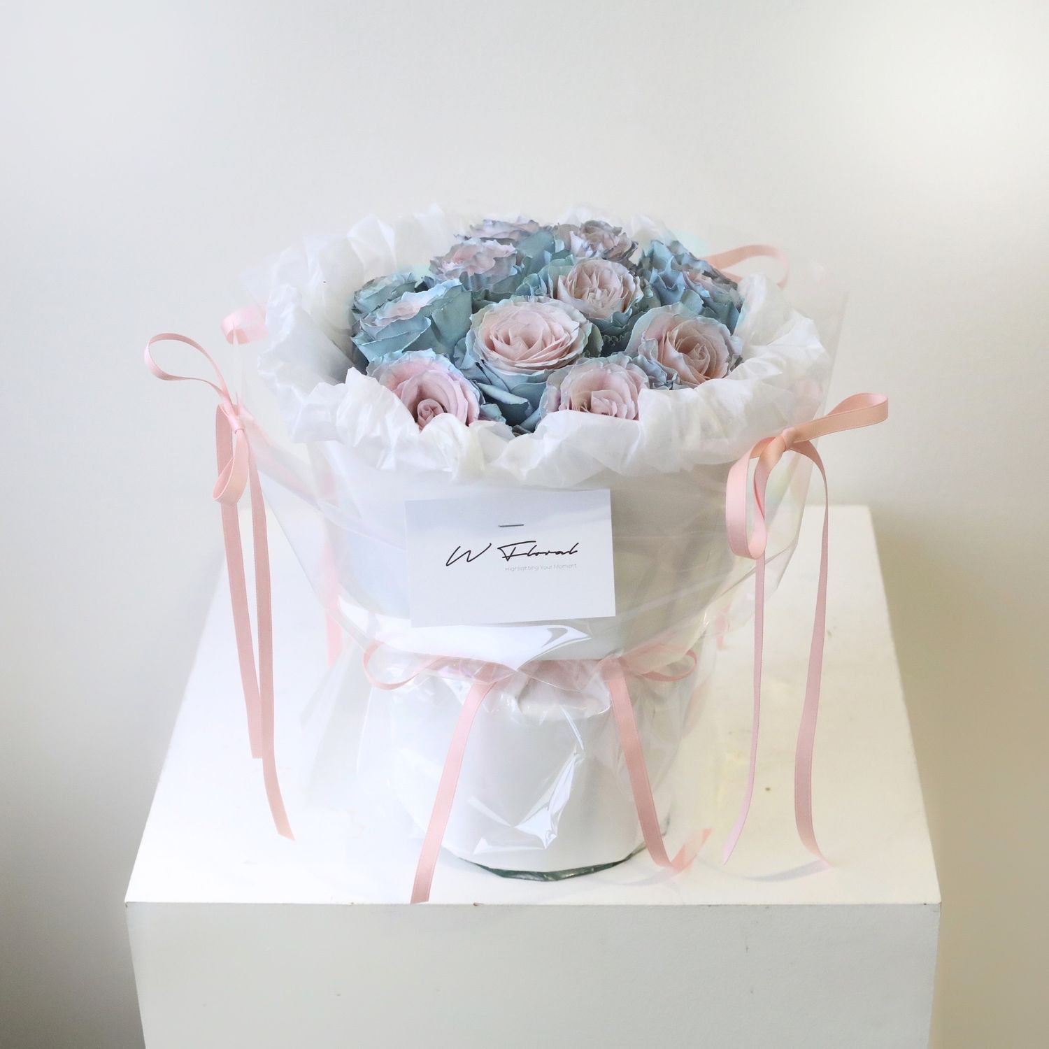 Lolita Round Bouquet -  Blue Sand