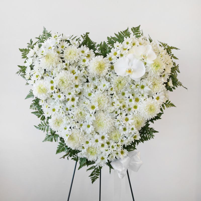 heart-shaped funeral wreath Toronto delivery