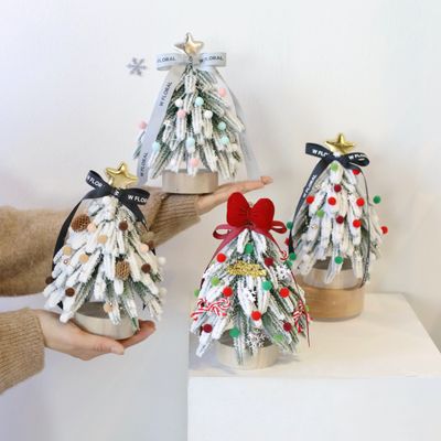 8 Inch Merry Christmas Mini Christmas Tree