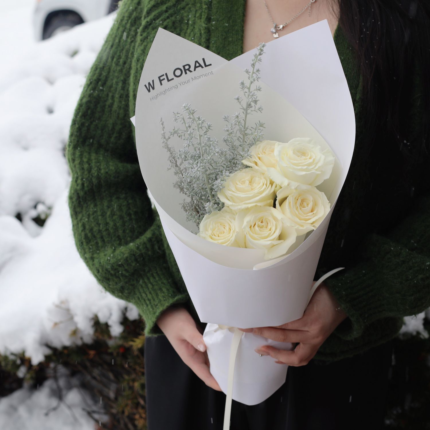 Snow-Kissed White Christmas Bouquet