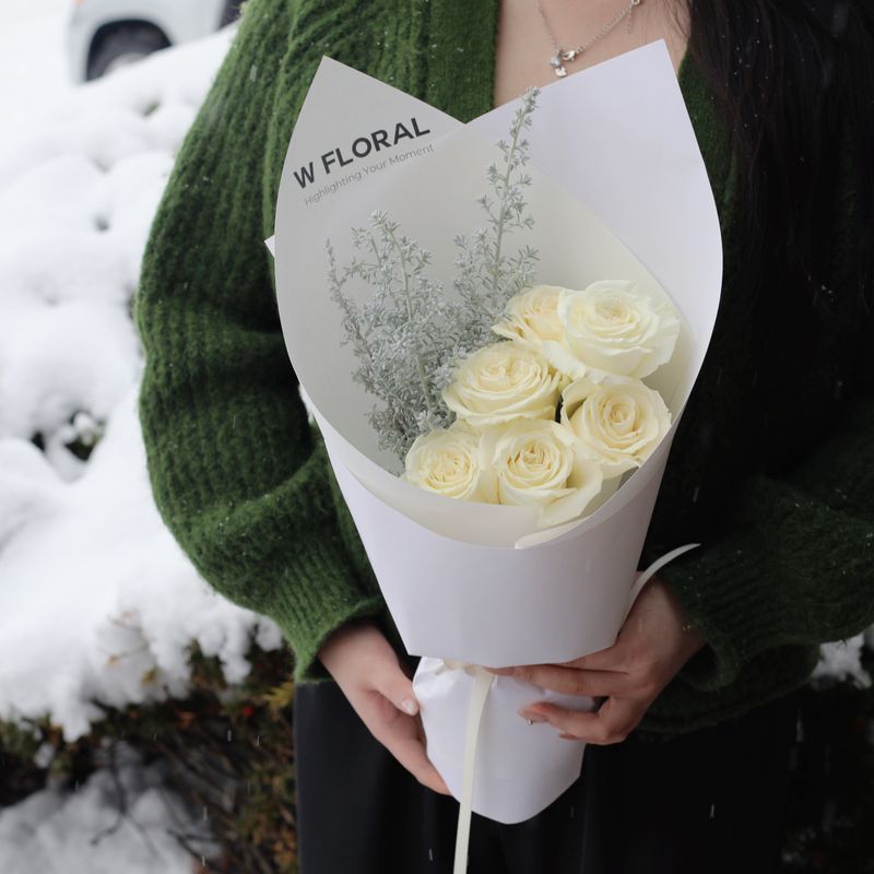 Snow-Kissed White Christmas Bouquet