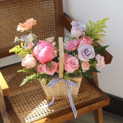 Arrangements &amp; Baskets