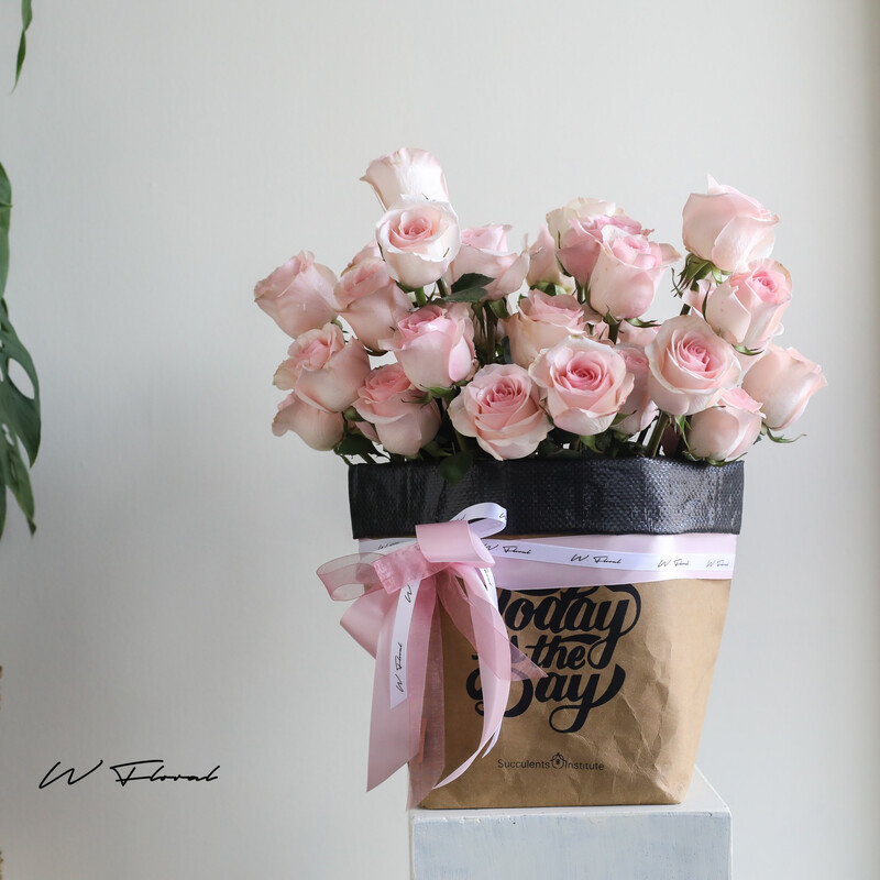 Gift a Hug Pink