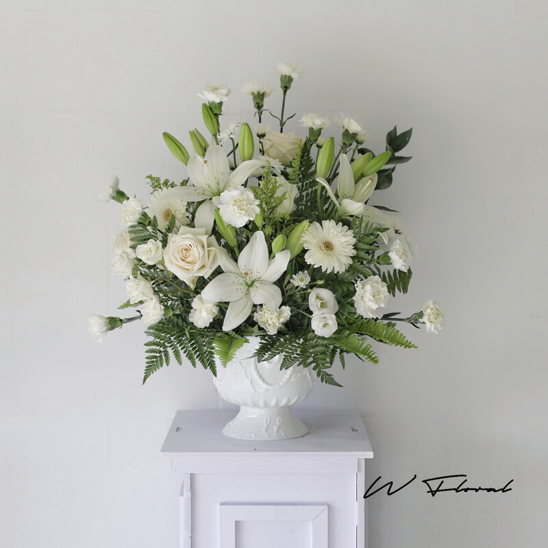 Heartfelt Condolence White Urn Arrangement