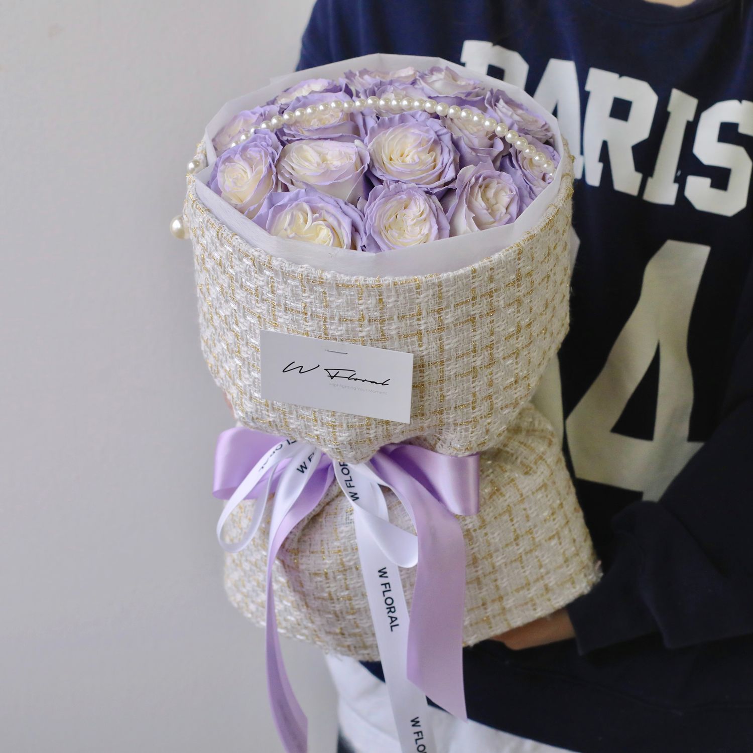 Tweed &amp; Pearl Icy Lavender Rose Round Bouquet