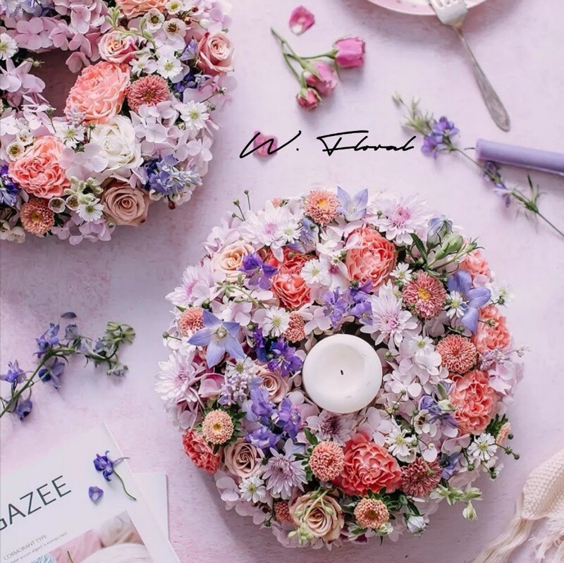 Fresh flower candle ring workshop at W Floral Studio Richmond Hill