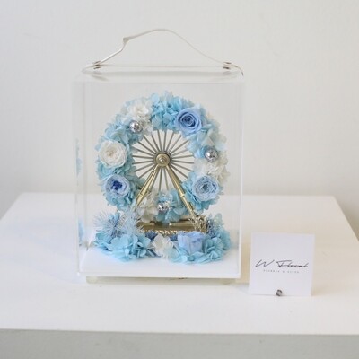 Preserved Flower - Mini Preserved Ferris Wheel Carry On - Light Blue and White Preserved Flower - Mini Preserved Ferris Wheel Carry On - Light Blue and White