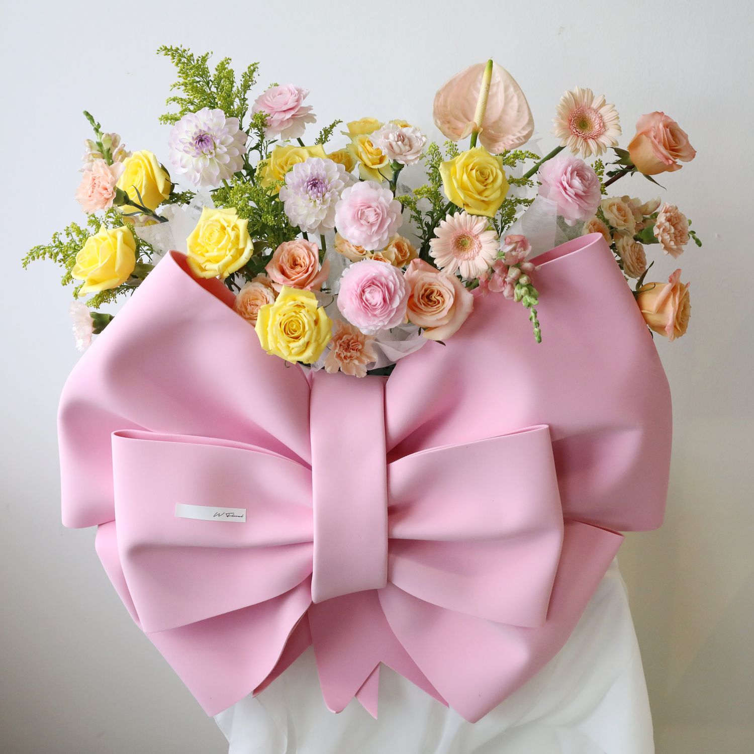 Rosette Bow Garden Flower Box