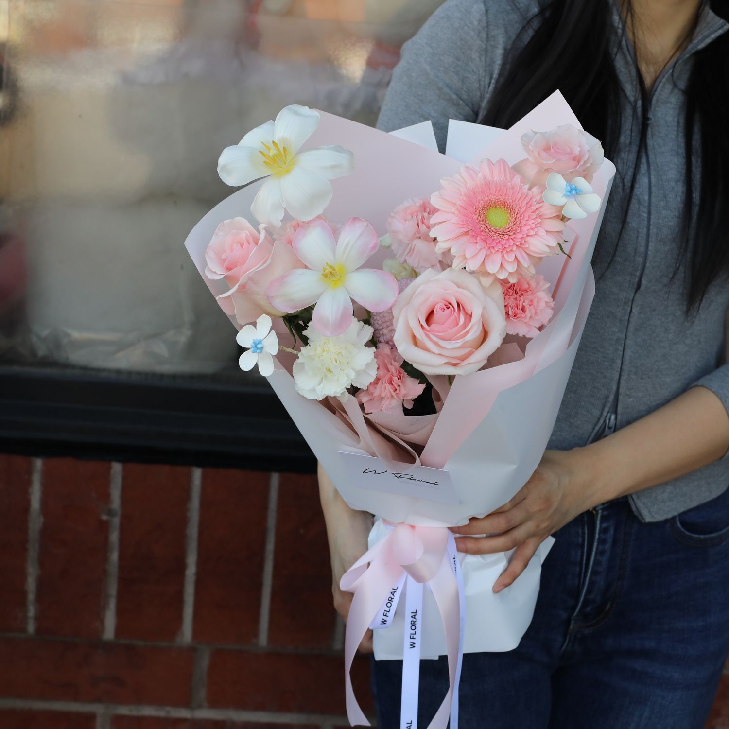 Sweet Posy Lovely Bouquet - Mother's Day 2026