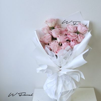 Pink rose only bouquet with 11 or 19 roses for Toronto same-day flower delivery