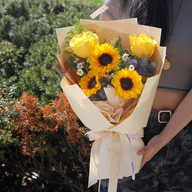 Hello Sunshine Bouquet