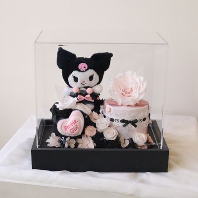 Kuromi-inspired preserved flower arrangement in dessert-style design