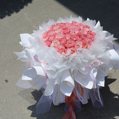 Ballet Rhoslyn rose round bouquet designed as an elegant surprise gift