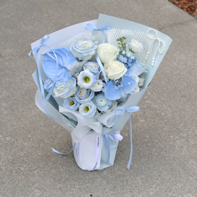 Cloud Whispers – Blue &amp; White Toned Bouquet