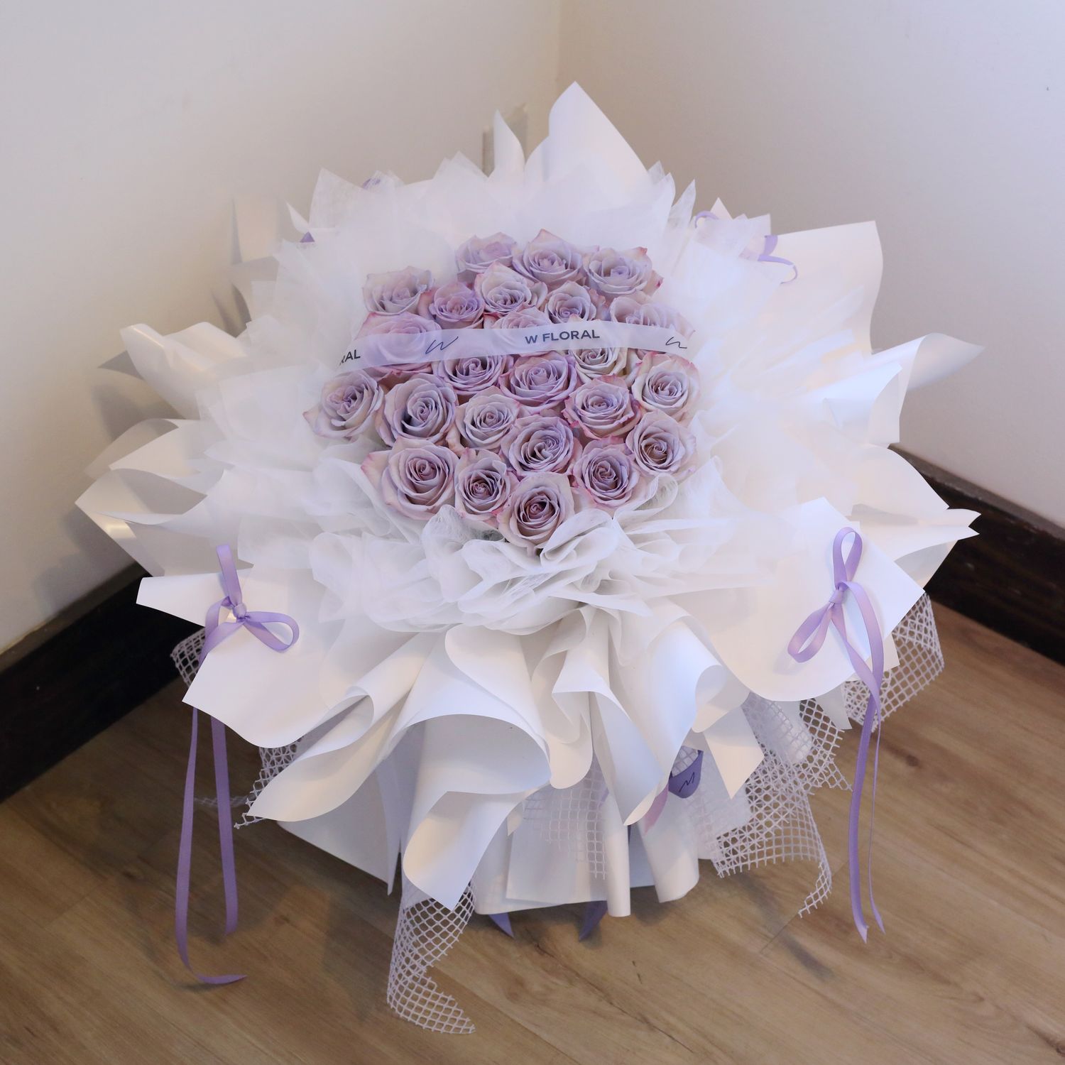 Ballet Round Bouquet Lavender Rose, Number of Roses: 24 Roses