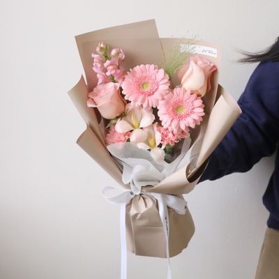 Yurae Bouquet - Sweet Pink