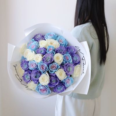 Signature Round Rose Bouquet - Lavender Moonlight - Valentine's Day 2026