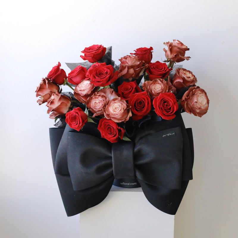 Rosette Bow Rose Hug - Velvet Chocolate - Valentine's Day 2026