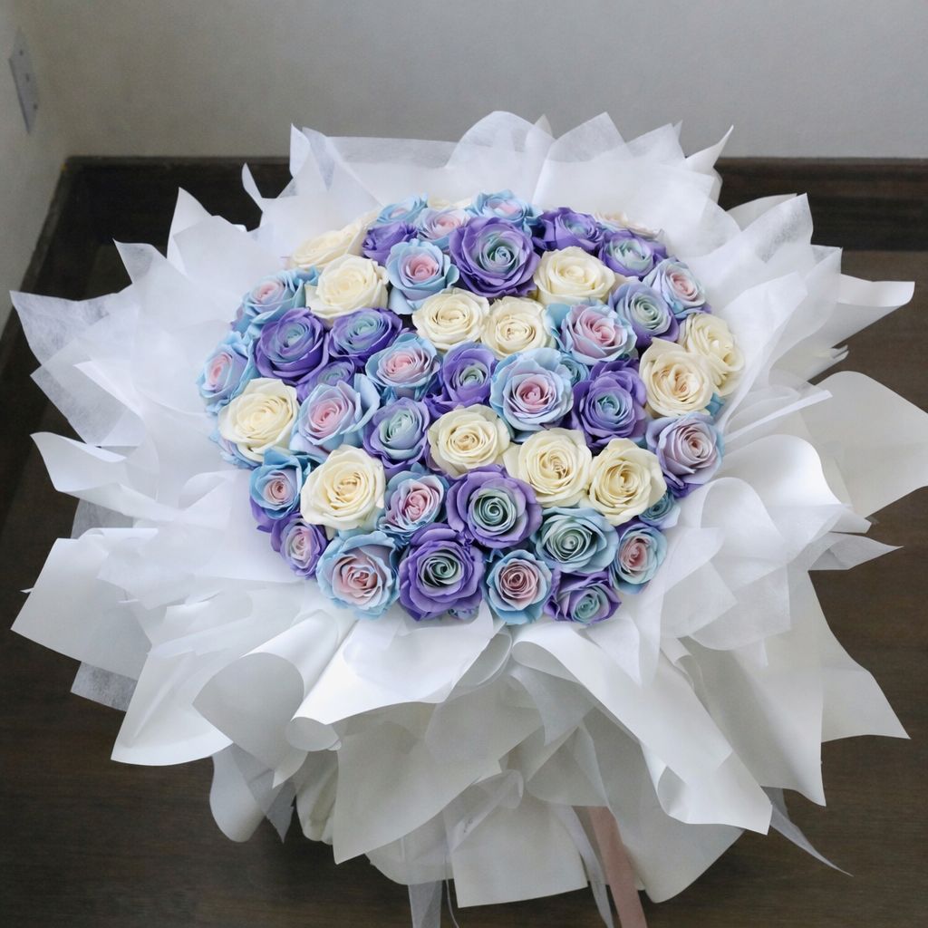 Classic Round Bouquet - Lavender Moonlight