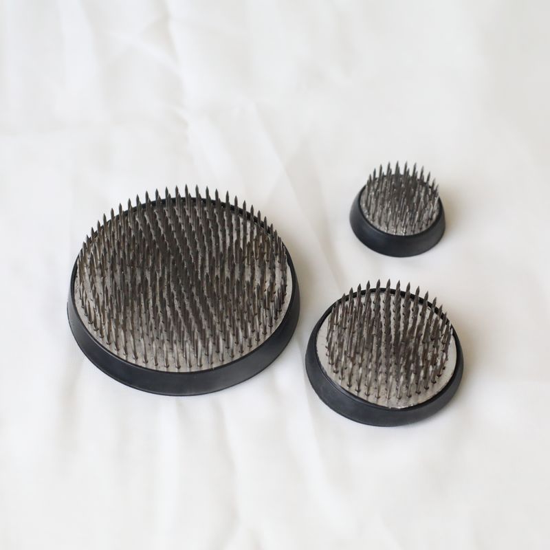 Metal floral pin holder for creative flower arranging