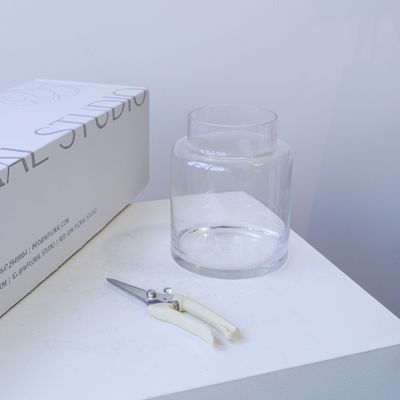 Bouquet care scissors for everyday flower maintenance at home