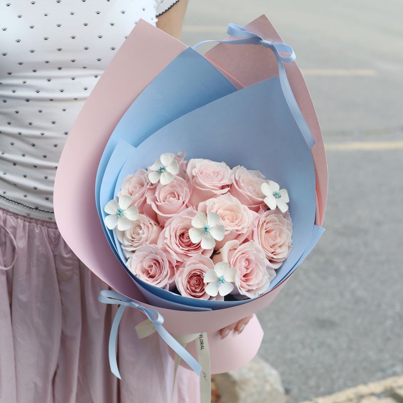 Buttercup &amp; Pink Rose Bouquet