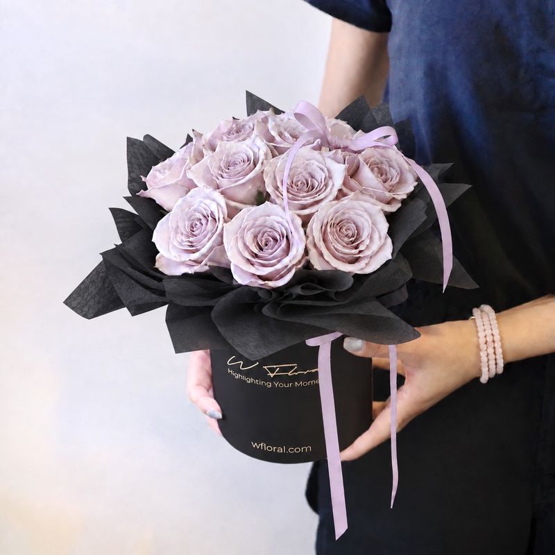 Luxury lavender rose box arrangement for birthday and anniversary gifts
