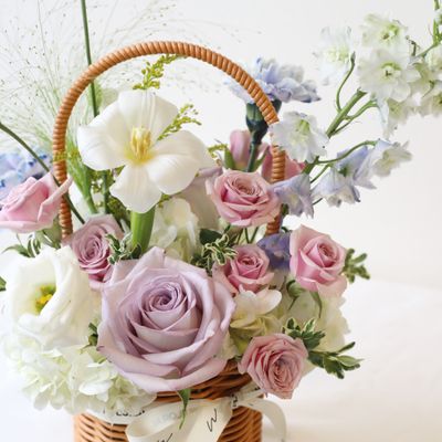 Garden style flower basket Toronto