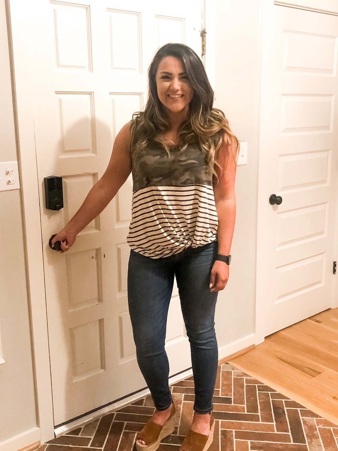 Sleeveless Stripe Camo Knotted Top
