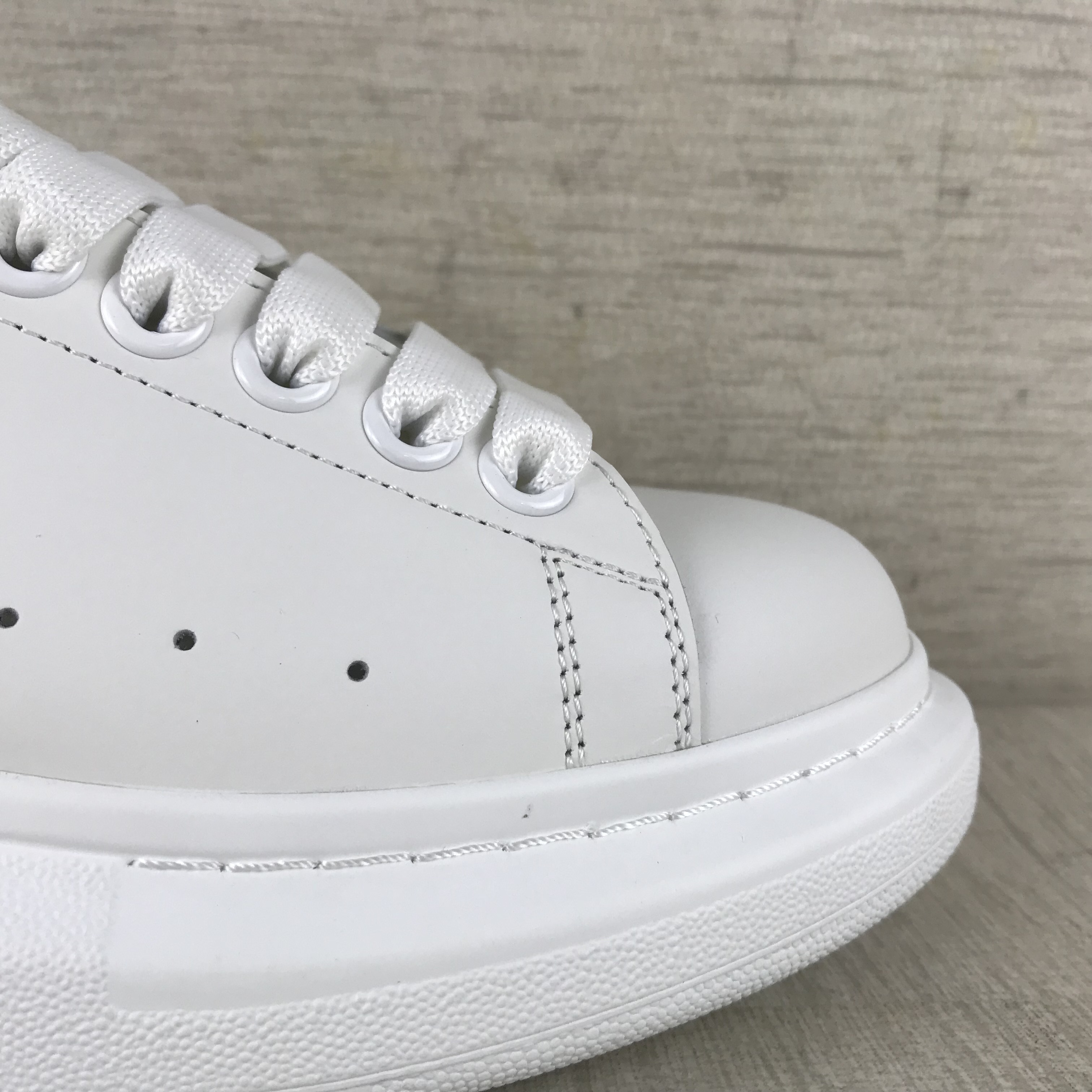 alexander mcqueen pitonate