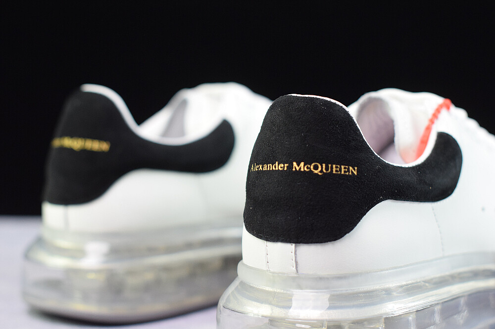 Sneaker Oversize Suola Trasparente da Uomo Alexander Mcqueen | Coltorti  Boutique