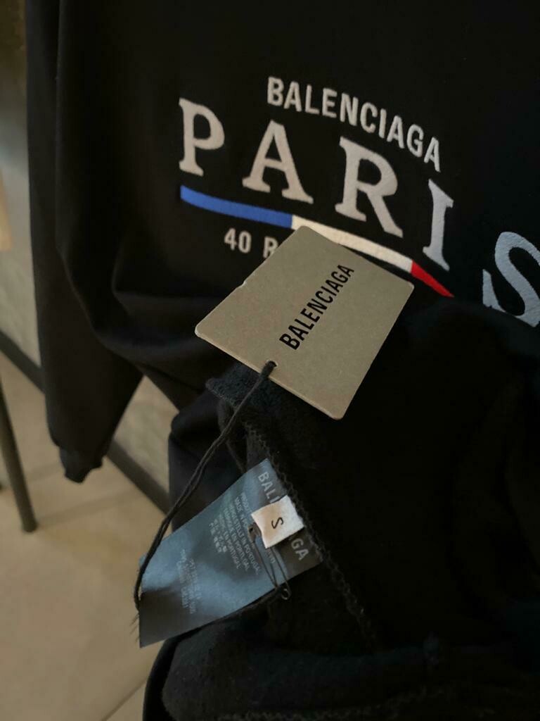 FELPA BALENCIAGA OVERSIZE LOGO RUE DE SEVRES UOMO NERO