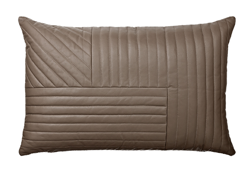 AYTM MOTUM cushion Taupe
