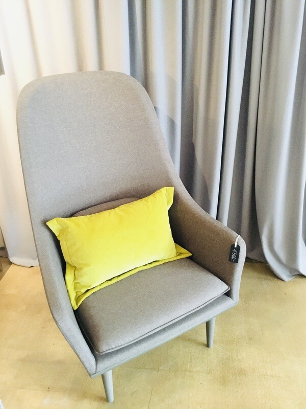 STELLAR WORKS Lunar Highback Chair