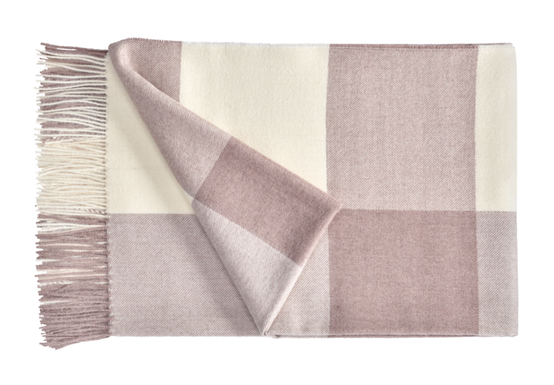 Kuscheldecke Carré Baby Alpaca
1016A.602