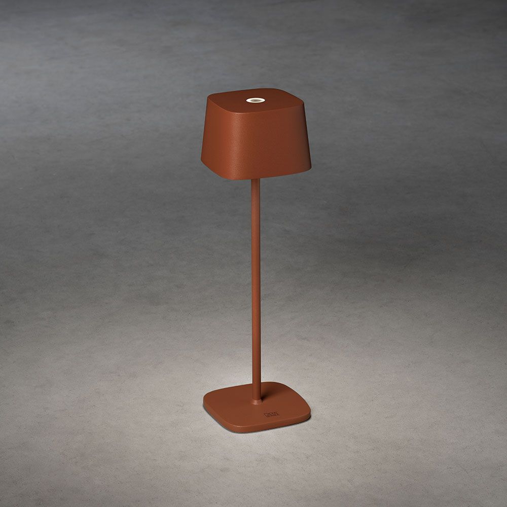 CAPRI LED-Tischlampe mit Akku für In- und Outdoor