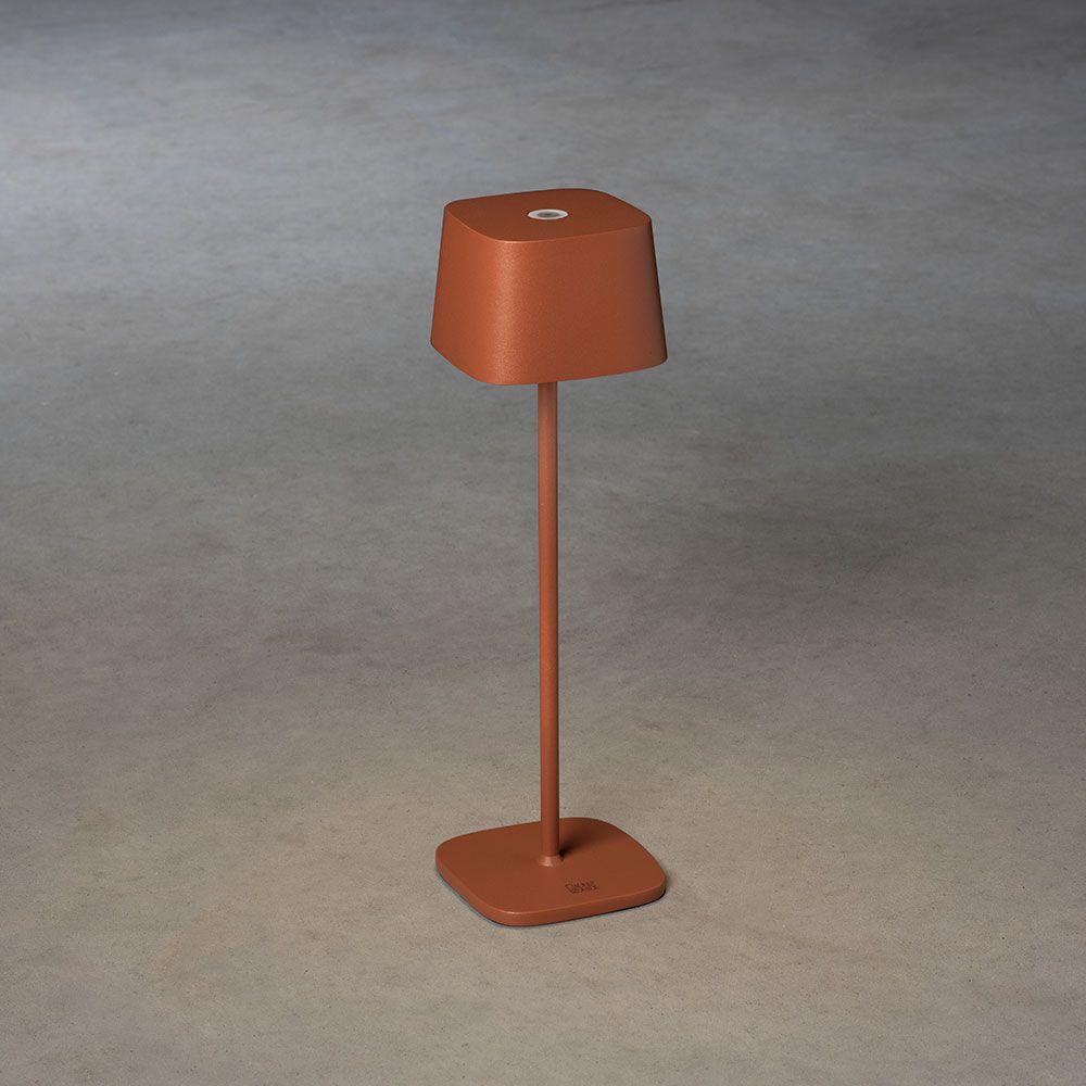 CAPRI LED-Tischlampe mit Akku für In- und Outdoor