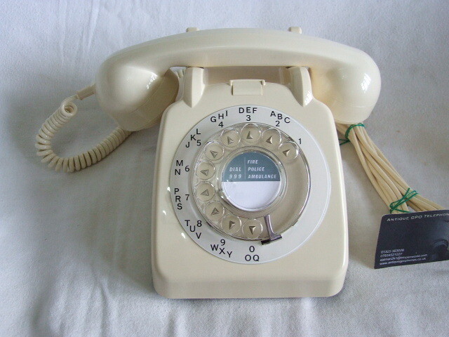 Rare Ivory 706 Field Trial Telephone 1963