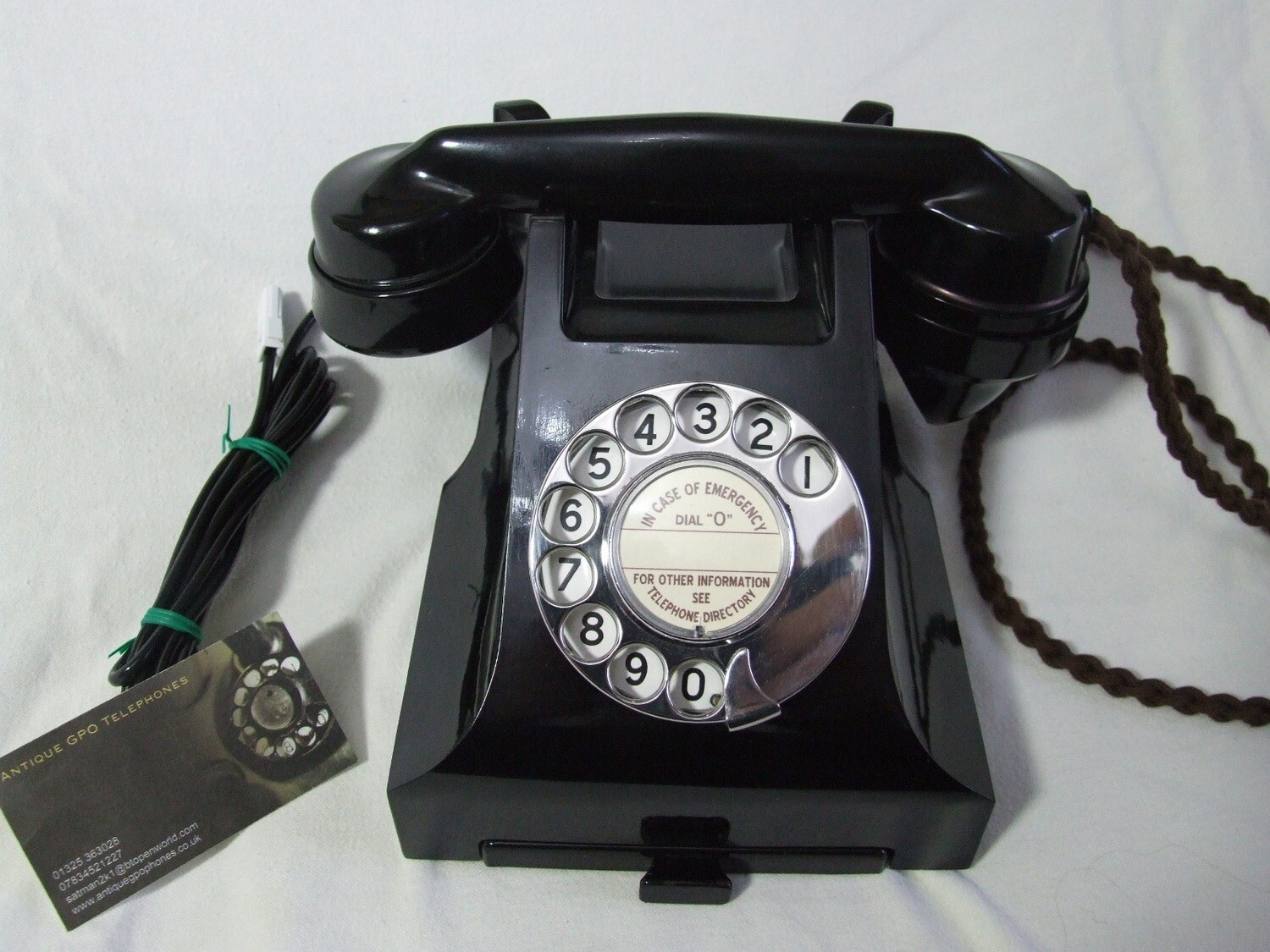 Black Bakelite 332F GPO Telephone 1948