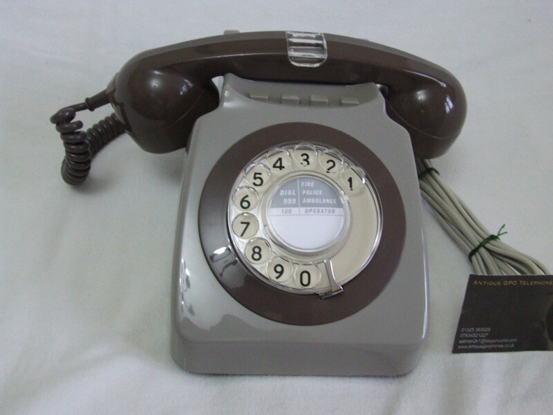 Grey Two Tone 740 PO Telephone 1983